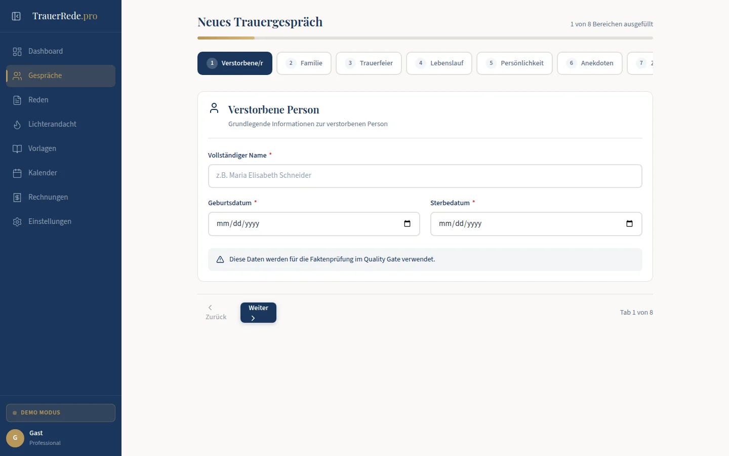 TrauerRede.pro Gesprächsformular: 8 Tabs (Verstorbene/r, Familie, Trauerfeier, Lebenslauf, Persönlichkeit, Anekdoten, ...) und Eingabefelder für Vollständiger Name, Geburts- und Sterbedatum